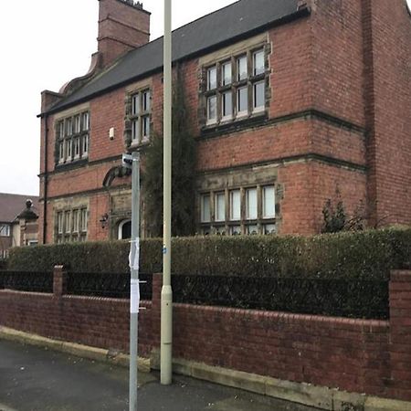 Отель The Old Rectory Jarrow Экстерьер фото